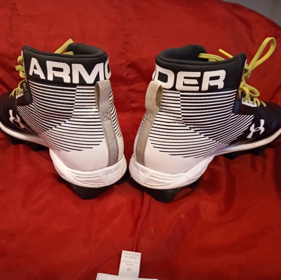 Men's Under Armour Bound Football Cleats Size 10.5 - Picture 3 of 7